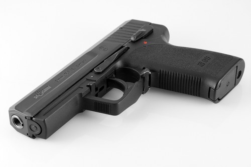 Gas pistol Röhm RG96. (travmatik.com, by-sa). Rohm RG96 (travmatik.com, by-sa).